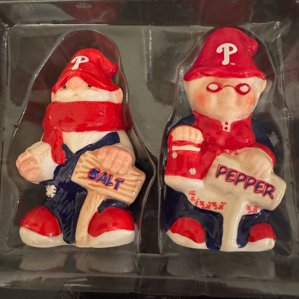 Philadelphia Phillies Gnome Salt & Pepper Shaker Set by Forever Collectibles